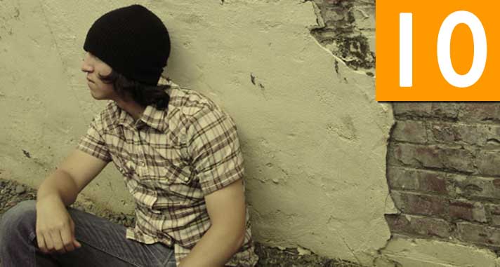 Troubled Teens. Warning signs that a child is troubled or likely to run away.